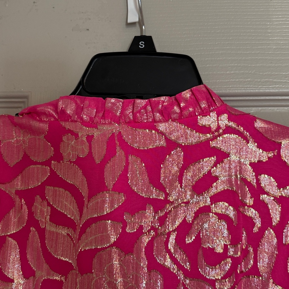 Lilly Pulitzer Hot Pink Metallic Floral Long Sleeve Dress. Size 2 runs big - Picture 8 of 10